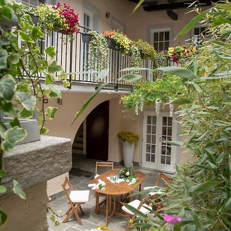 Vila Casa Mia Castelveccana Exteriér fotografie